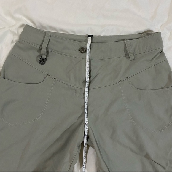 🎈Salomon Shorts outdoor  hiking woman’s shorts - Picture 7 of 9